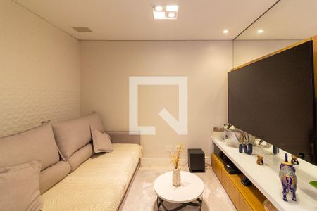Sala de Tv de apartamento à venda com 2 quartos, 72m² em Jardim Itapeva, São Paulo