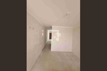 Casa à venda com 3 quartos, 140m² em Vila Romero, São Paulo