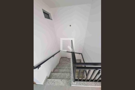 Casa à venda com 3 quartos, 140m² em Vila Romero, São Paulo