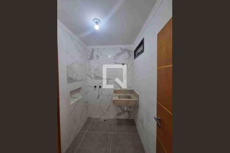 Casa à venda com 3 quartos, 140m² em Vila Romero, São Paulo