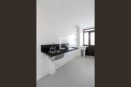 Cozinha de apartamento à venda com 3 quartos, 96m² em Barra da Tijuca, Rio de Janeiro