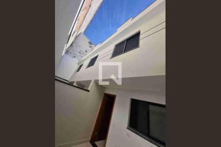 Casa à venda com 3 quartos, 140m² em Vila Romero, São Paulo