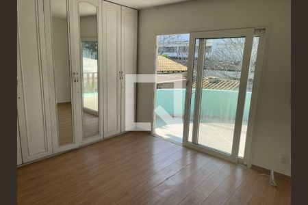 Casa à venda com 4 quartos, 319m² em São Francisco, Niterói