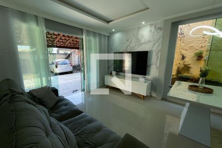 Sala de casa para alugar com 2 quartos, 70m² em Vila Leopoldina, Duque de Caxias