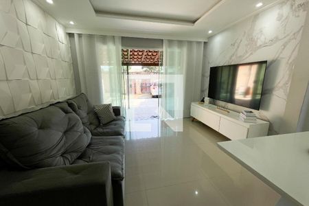Sala de casa para alugar com 2 quartos, 70m² em Vila Leopoldina, Duque de Caxias