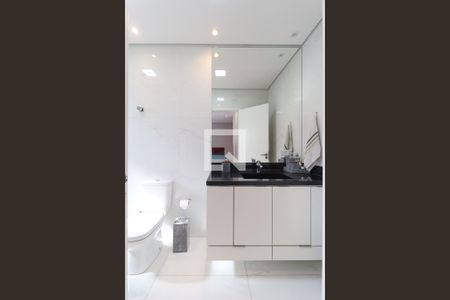 Banheiro do Quarto 3 de casa à venda com 3 quartos, 682m² em Vila Maria, São Paulo