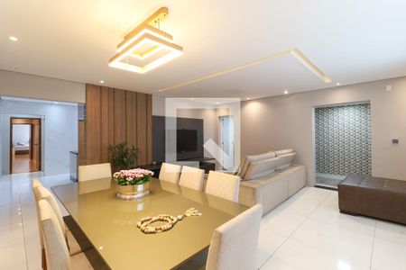 Sala de casa à venda com 3 quartos, 682m² em Vila Maria, São Paulo