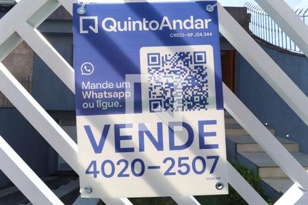 Plaquinha de casa à venda com 3 quartos, 682m² em Vila Maria, São Paulo