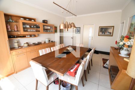 Sala 2 de casa à venda com 5 quartos, 450m² em Jardim Chapadão, Campinas