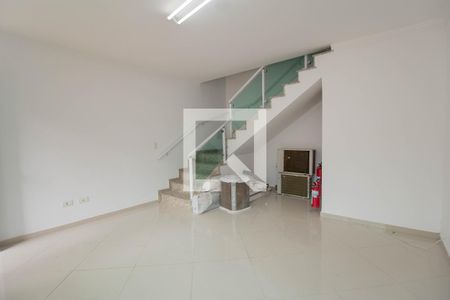 Sala de casa à venda com 2 quartos, 150m² em Jardim Felicidade (zona Norte), São Paulo