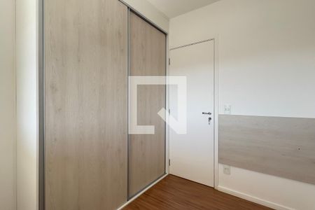 Quarto de apartamento à venda com 2 quartos, 68m² em Jardim Flor da Montanha, Guarulhos