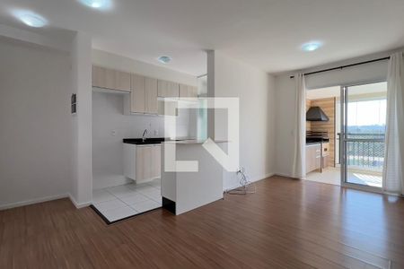 Sala de apartamento à venda com 2 quartos, 68m² em Jardim Flor da Montanha, Guarulhos
