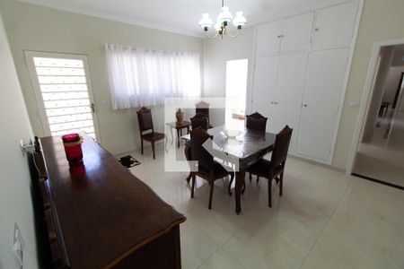 Sala de Jantar de casa à venda com 4 quartos, 212m² em Jardim Chapadão, Campinas