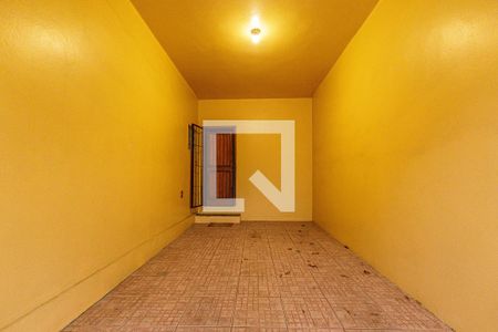 Garagem de casa à venda com 4 quartos, 200m² em Auxiliadora, Porto Alegre