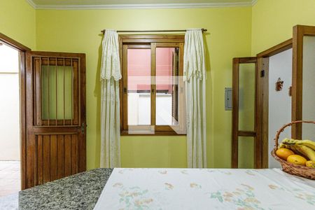 Cozinha de casa para alugar com 4 quartos, 200m² em Auxiliadora, Porto Alegre