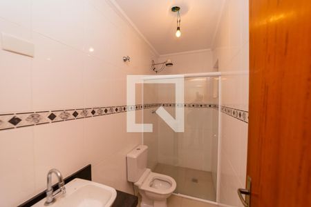 Banheiro 1 de casa à venda com 3 quartos, 120m² em Vila Nhocuné, São Paulo