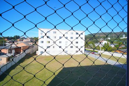 Sala - Vista de apartamento à venda com 2 quartos, 41m² em Mário Quintana, Porto Alegre