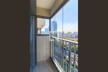 Varanda de kitnet/studio para alugar com 1 quarto, 24m² em Vila Cordeiro, São Paulo