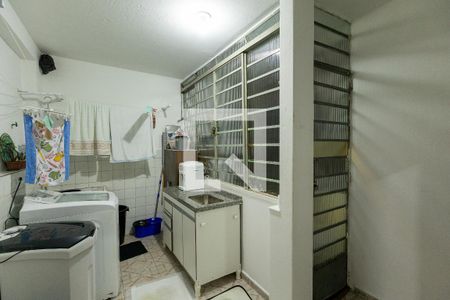 Área de Serviço de casa à venda com 3 quartos, 250m² em Vila Campo Grande, São Paulo