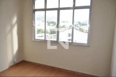 Quarto 1 de apartamento para alugar com 2 quartos, 55m² em Todos Os Santos, Rio de Janeiro
