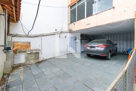 Garagem de casa à venda com 3 quartos, 130m² em Parque Jabaquara, São Paulo