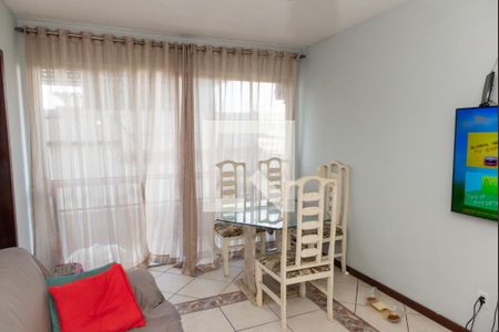 Sala de apartamento à venda com 2 quartos, 78m² em Olaria, Rio de Janeiro