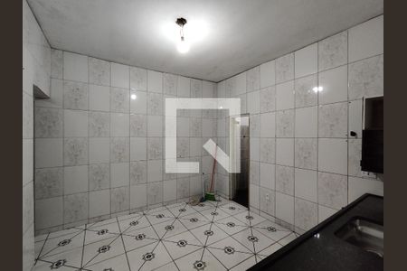Cozinha de casa para alugar com 2 quartos, 250m² em Vila Silva Teles, São Paulo