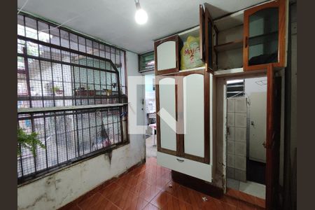 Área de Serviço de casa para alugar com 2 quartos, 250m² em Vila Silva Teles, São Paulo