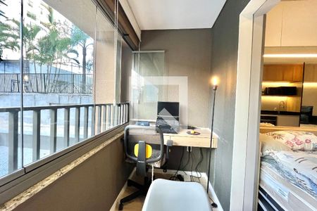 Varanda de kitnet/studio para alugar com 1 quarto, 25m² em Vila Clementino, São Paulo