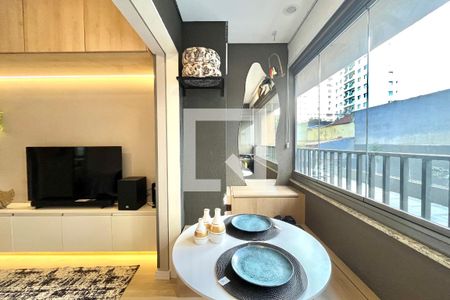 Varanda de kitnet/studio para alugar com 1 quarto, 25m² em Vila Clementino, São Paulo