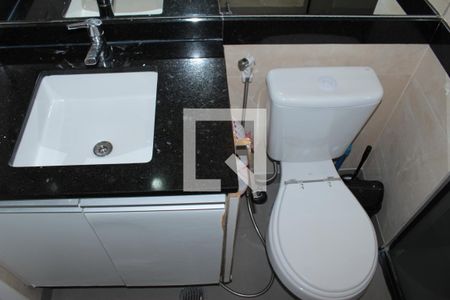 Banheiro de kitnet/studio à venda com 1 quarto, 39m² em República, São Paulo