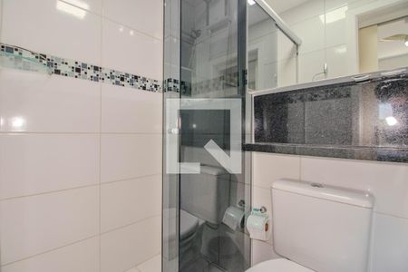 Banheiro da Suíte de apartamento para alugar com 1 quarto, 42m² em Jardim Botânico, Porto Alegre