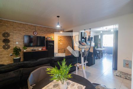 Sala de casa à venda com 3 quartos, 66m² em Camaquã, Porto Alegre