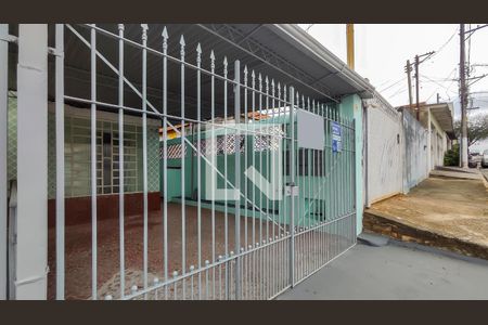 Fachada de casa para alugar com 3 quartos, 110m² em Parque Peruche, São Paulo
