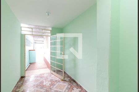 Antessala de casa para alugar com 3 quartos, 110m² em Parque Peruche, São Paulo