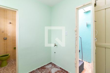 Lavanderia de casa para alugar com 1 quarto, 70m² em Parque Peruche, São Paulo