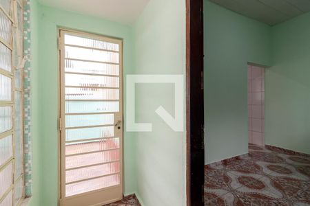Hall de Entrada de casa para alugar com 1 quarto, 70m² em Parque Peruche, São Paulo