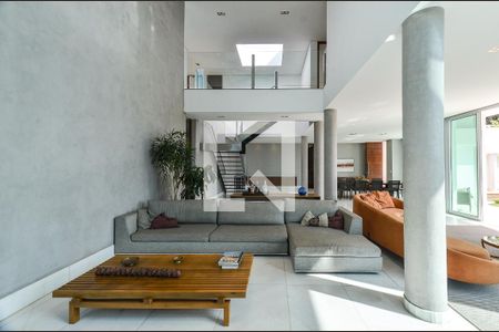 Sala de TV de casa à venda com 4 quartos, 700m² em São Bento, Belo Horizonte
