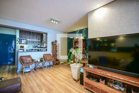 Sala de apartamento para alugar com 3 quartos, 94m² em Vila Suzana, São Paulo