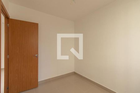 Quarto 2 de apartamento à venda com 2 quartos, 90m² em Novo Mundo, Curitiba
