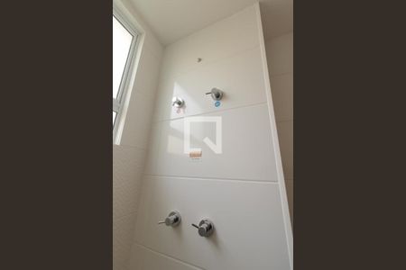 Banheiro Social de apartamento à venda com 2 quartos, 90m² em Novo Mundo, Curitiba