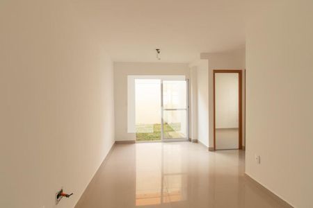 Sala de apartamento à venda com 2 quartos, 90m² em Novo Mundo, Curitiba