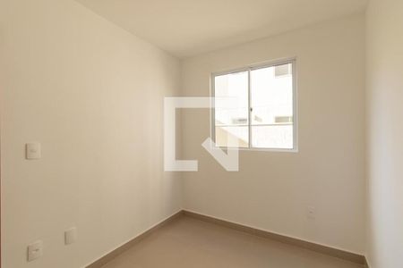 Quarto 1 de apartamento à venda com 2 quartos, 90m² em Novo Mundo, Curitiba