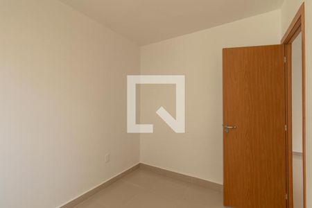Quarto 1 de apartamento à venda com 2 quartos, 90m² em Novo Mundo, Curitiba