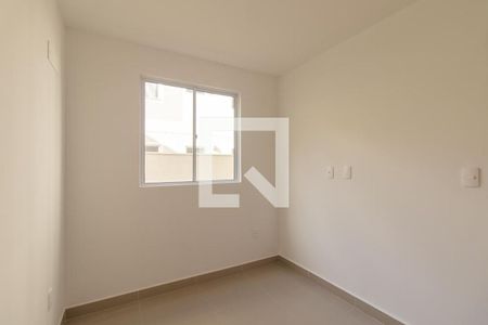 Quarto 2 de apartamento à venda com 2 quartos, 90m² em Novo Mundo, Curitiba