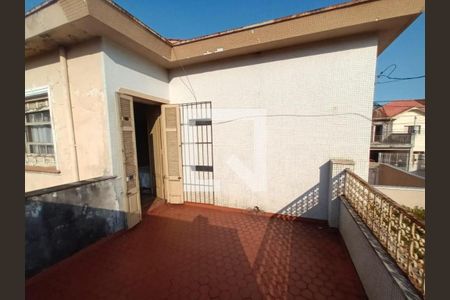 Varanda de casa à venda com 5 quartos, 140m² em Água Rasa, São Paulo