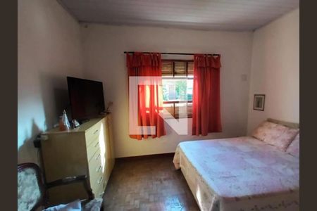 Dormitório de casa à venda com 5 quartos, 140m² em Água Rasa, São Paulo