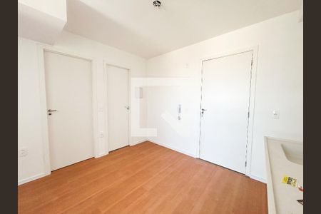 Sala/Cozinha de apartamento para alugar com 2 quartos, 58m² em Vila das Belezas, São Paulo