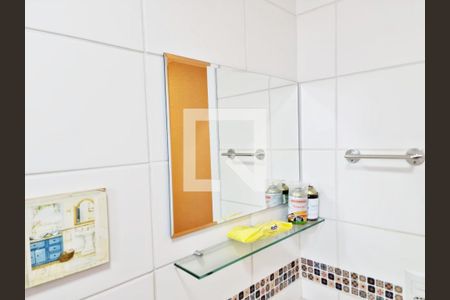 Banheiro Social de apartamento à venda com 2 quartos, 66m² em Jardim Flor da Montanha, Guarulhos