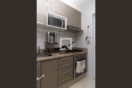 Cozinha de apartamento à venda com 2 quartos, 60m² em Vila Gustavo, São Paulo